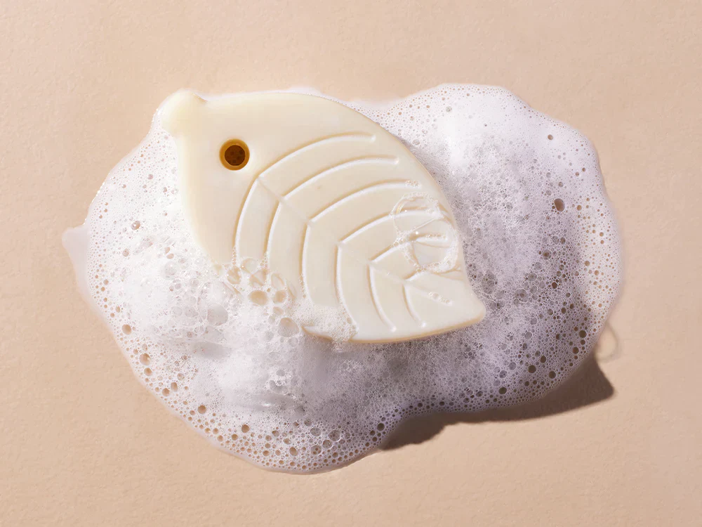 Shampoo & body cleansing bar with pouch - Image 4